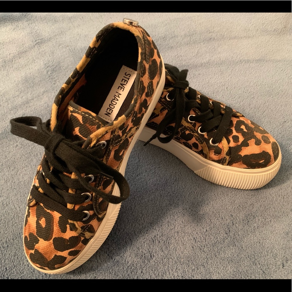 Steve Madden cheetah print platform sneakers